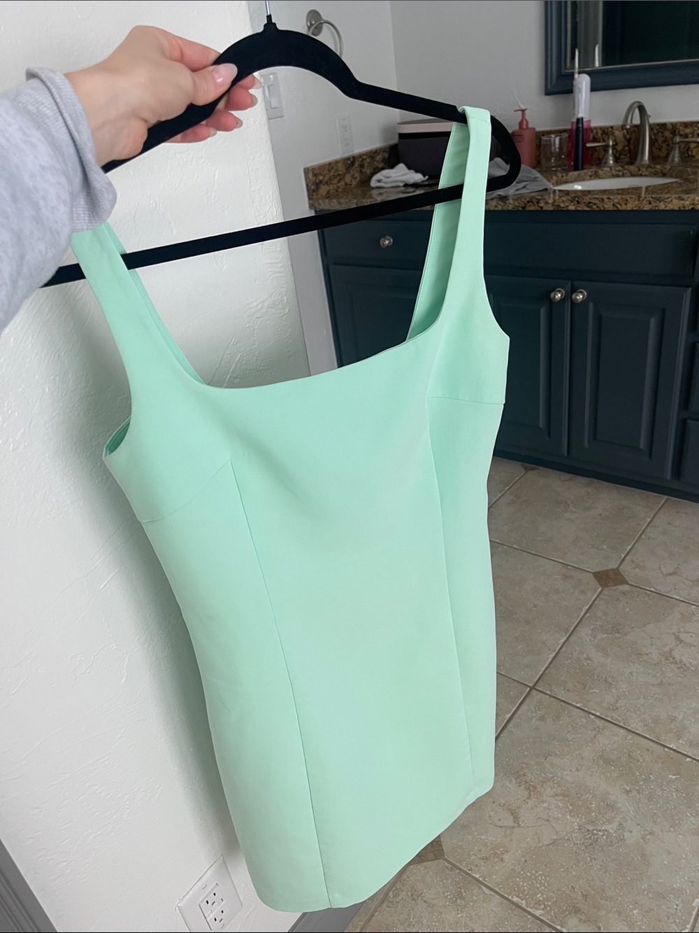 Amanda Uprichard Augustine Dress - Picture 3 of 4